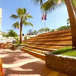 Flamingo Beach & Panzió