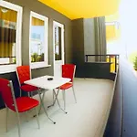 Flamingo Beach & Panzió