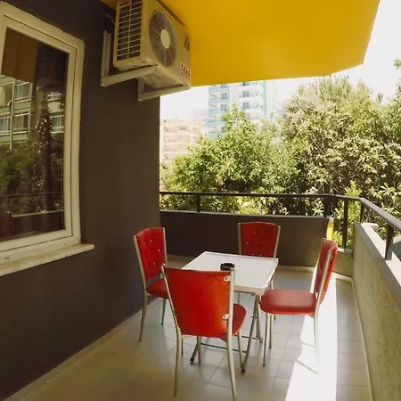 Oda ve Kahvaltı Flamingo Beach &