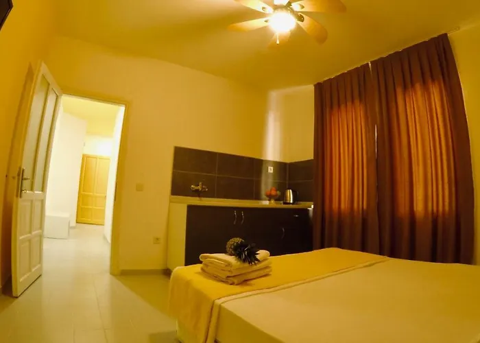 Flamingo Beach & Bed & Breakfast Mahmutlar